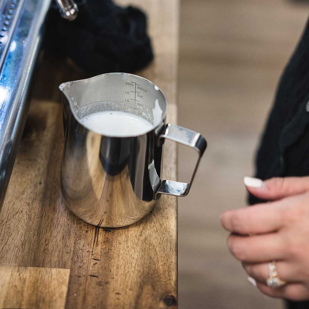 12oz. Milk Steaming Pitcher & Thermometer Combo